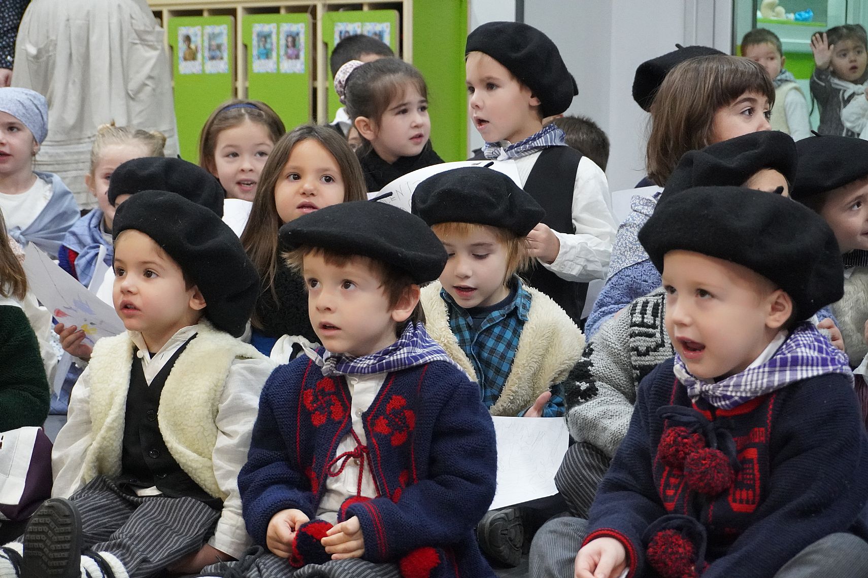 ARGITXO, MARIDOMINGI ETA OLENTZERO BISITAN!!