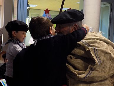 OLENTZEROREN BISITA IKASTOLAN 